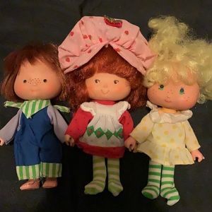 1980s Strawberry Shortcake dolls